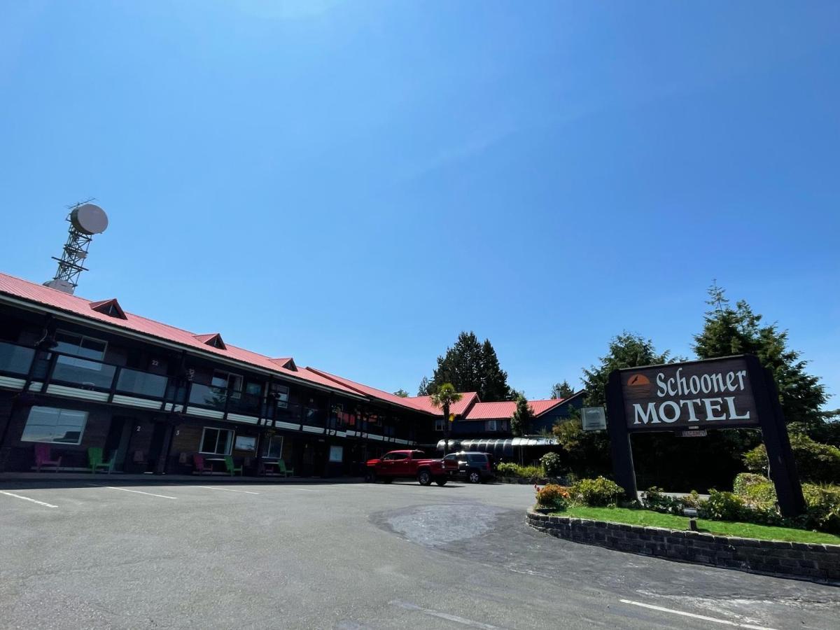 Schooner Motel Tofino Bagian luar foto